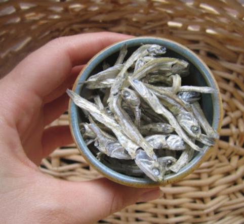 First rate dried anchovy Domestic production